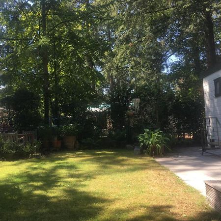 Sfeervol Vakantiehuisje In Bosrijke Omgeving Ворден Екстер'єр фото